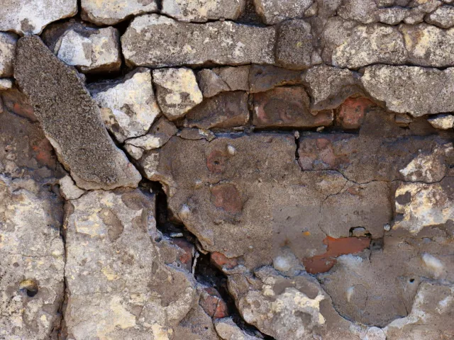 What to Expect During Cracked Wall / Structural Repair